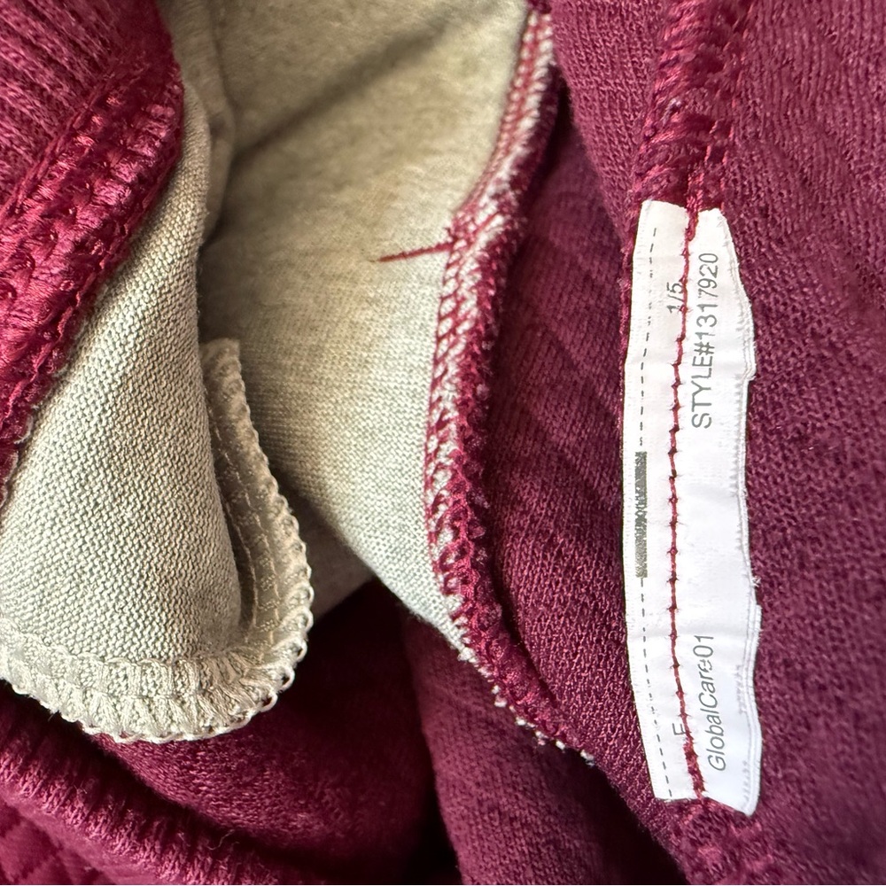 Under Amour Women’s Textured Unstoppable Cowl Neck- Wine- Size S - Picture 6 of 10